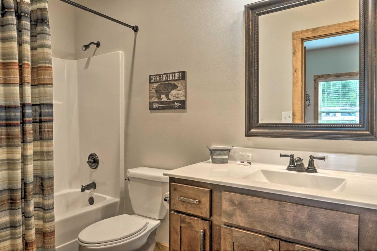 Branson West Cabin With Pool Access And Golfing Luaran gambar
