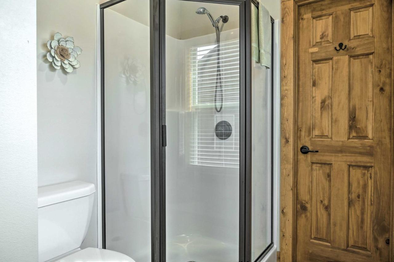 Branson West Cabin With Pool Access And Golfing Luaran gambar