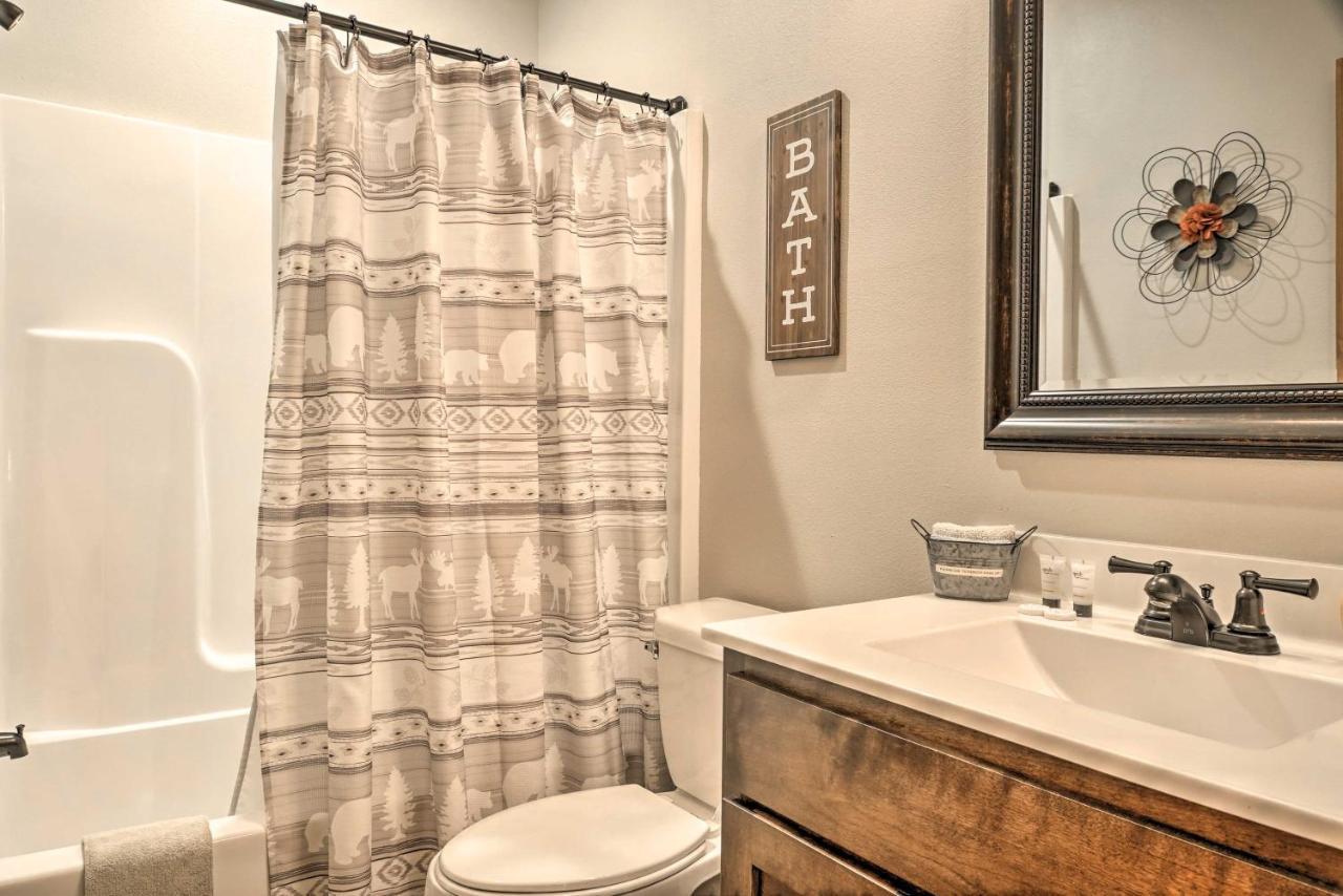 Branson West Cabin With Pool Access And Golfing Luaran gambar